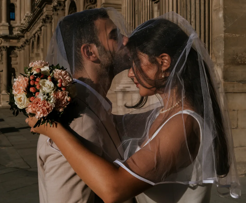 Your Cinematic wedding in Paris 💒